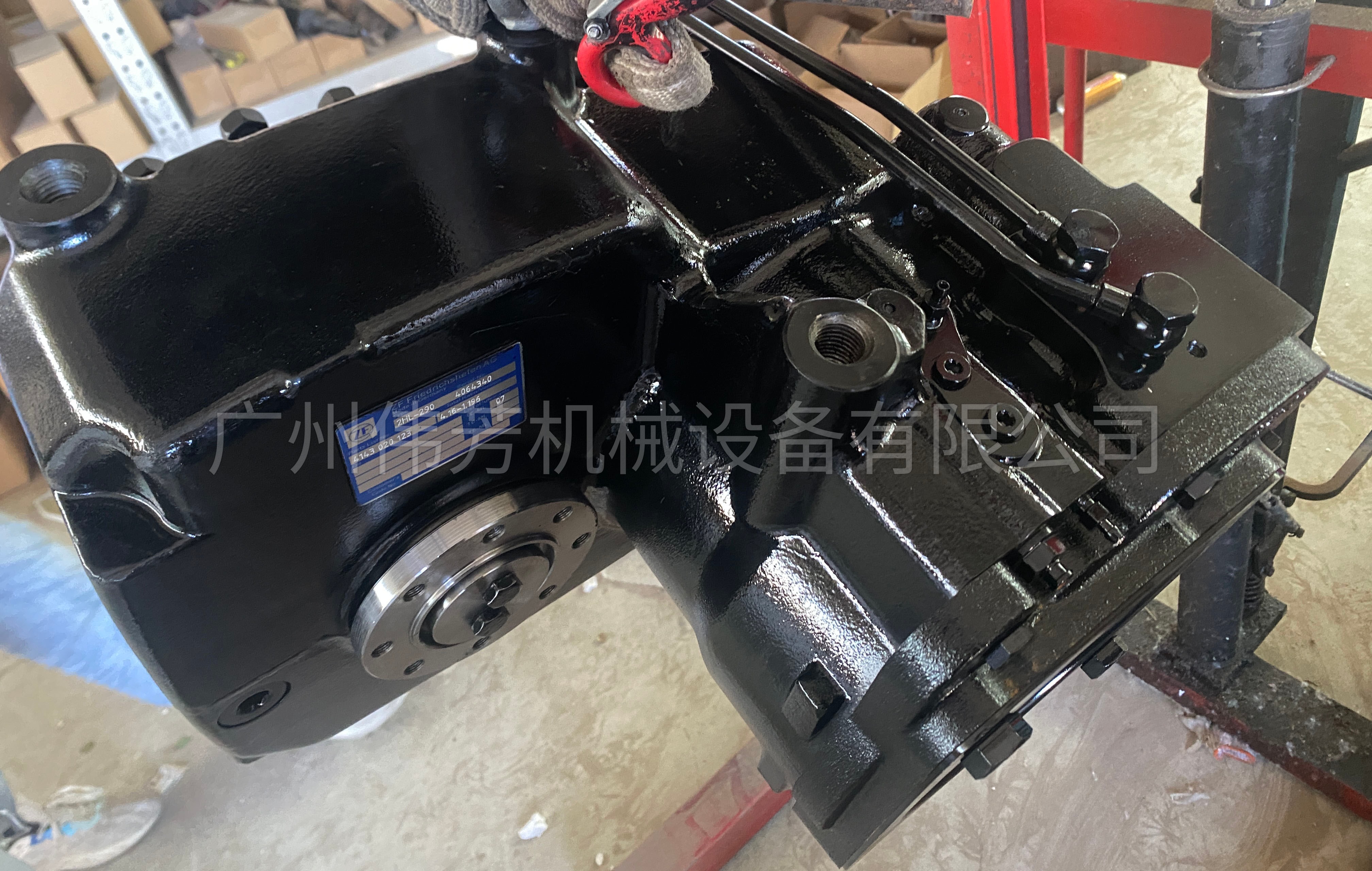 卡特轮挖M315D变速箱 416-1916 TRANSMISSION GP S/N W5M1-UP PART OF 331-1385, 331-1400 AXLE & TRANSMISSION AR